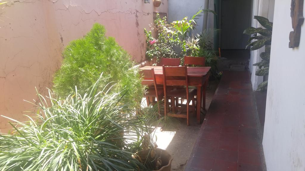 Casa Nica Leon Hostel ภายนอก รูปภาพ