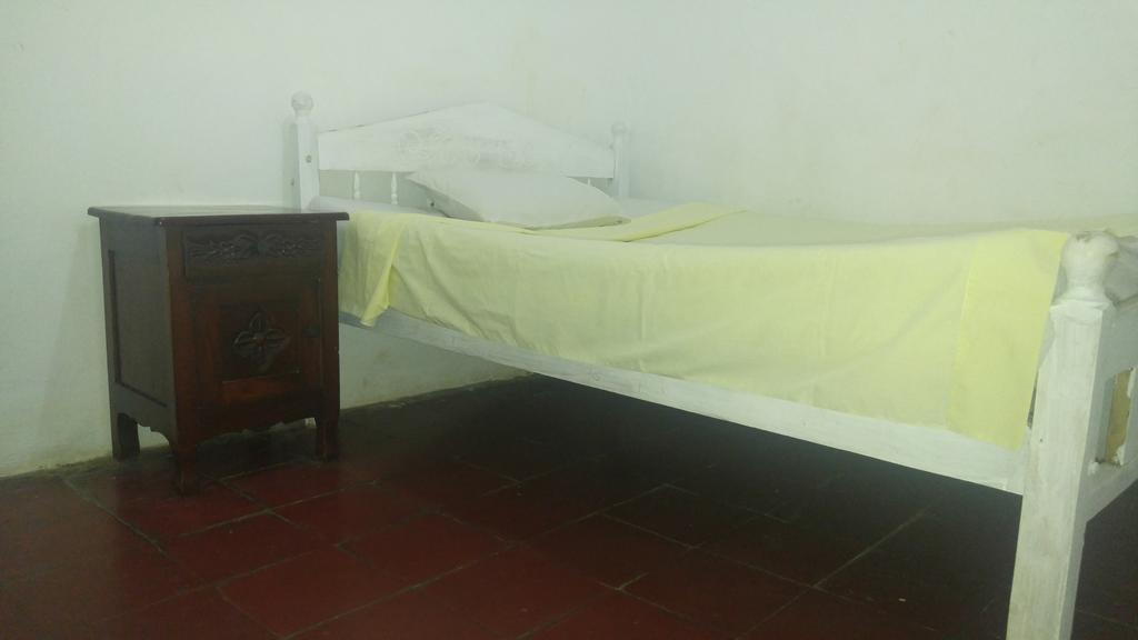 Casa Nica Leon Hostel ภายนอก รูปภาพ